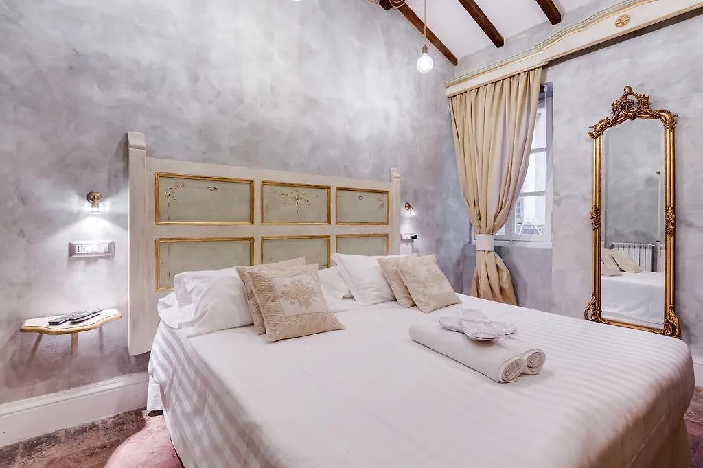 Appartamento Colonna Suite - Rome Spanish Steps Suite & Spa
